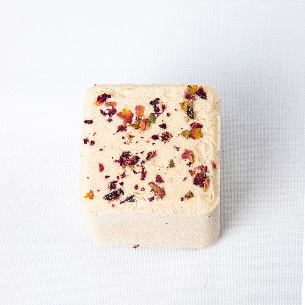 rose geranium goat milk bath bomb