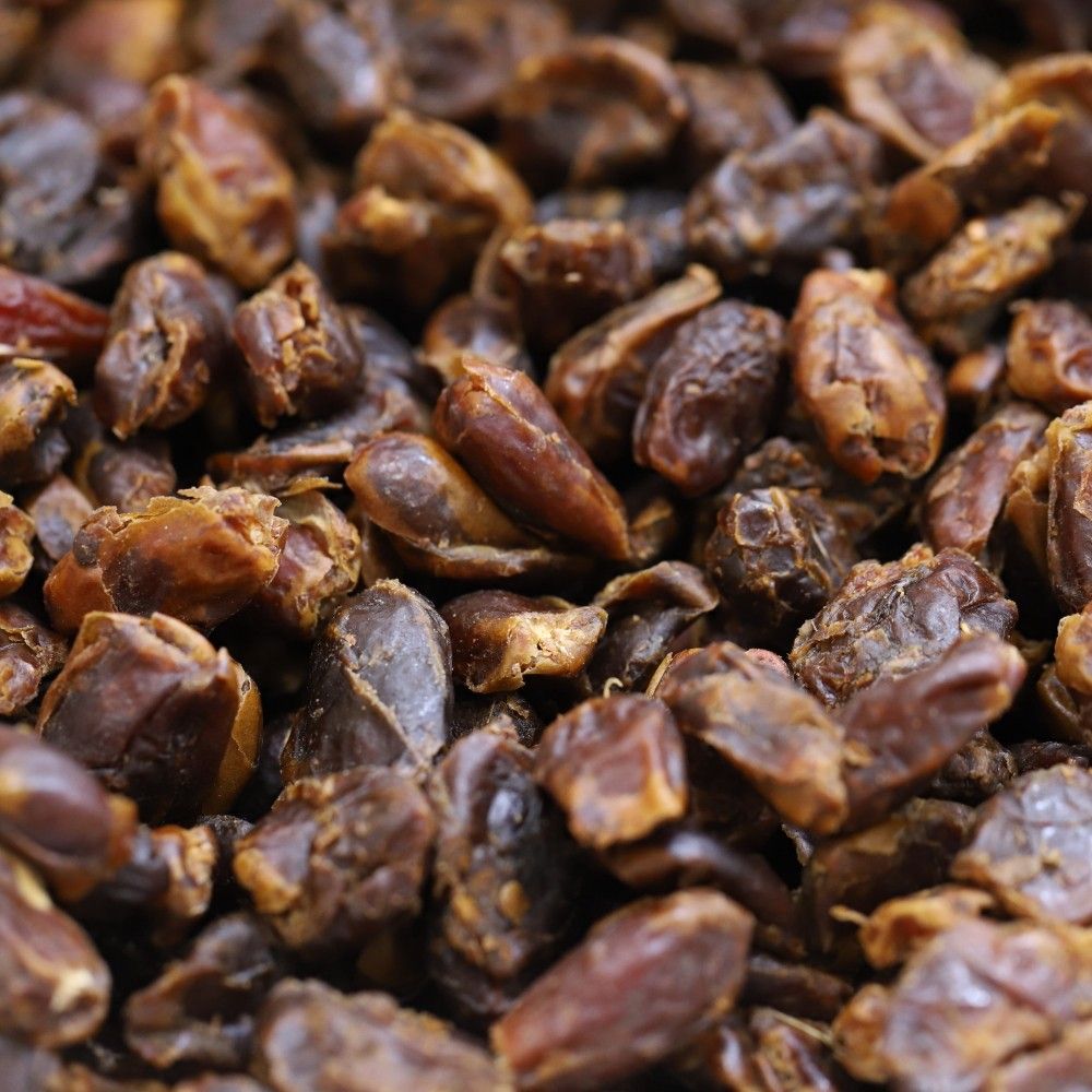 organic pitted dates