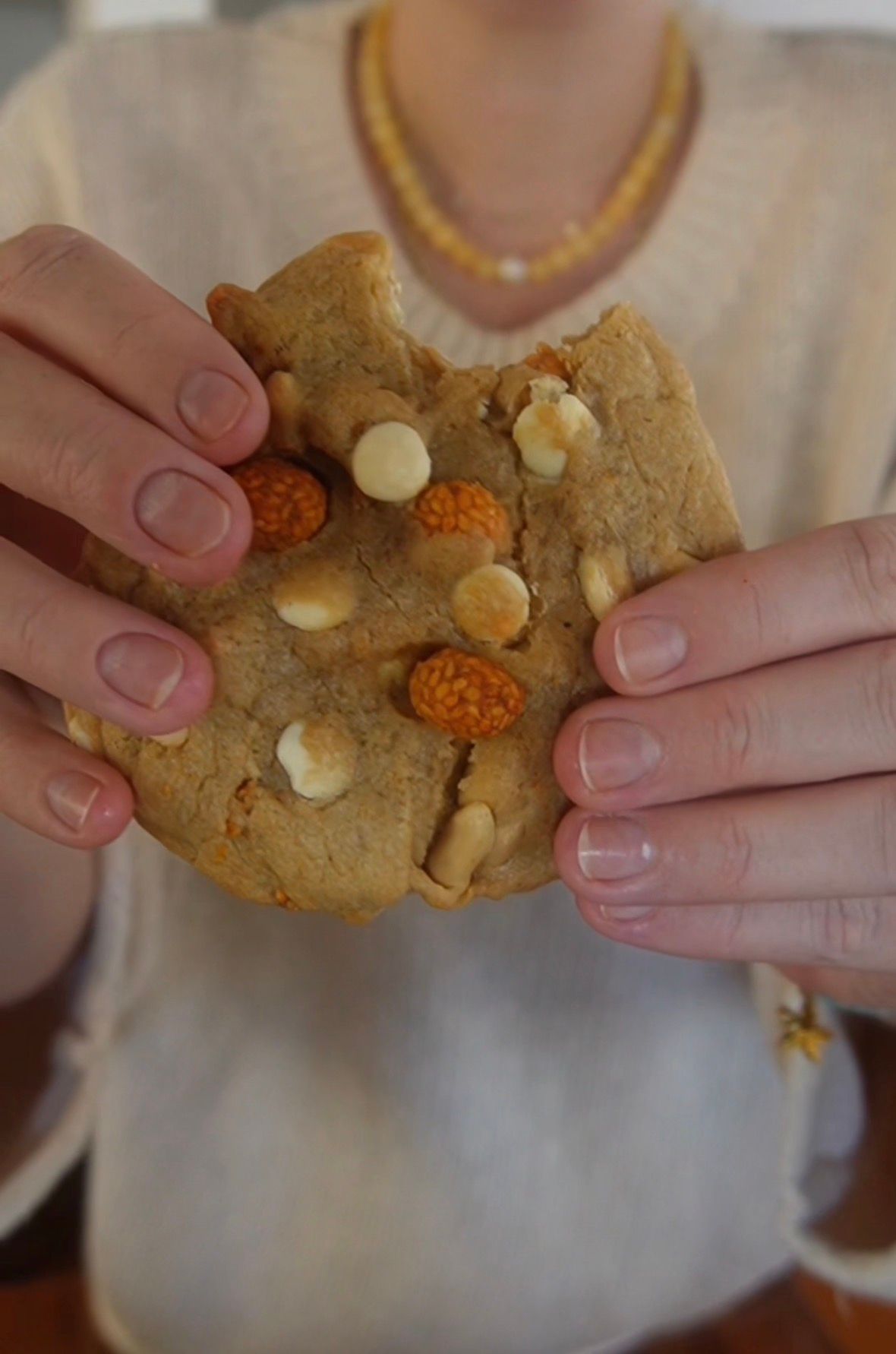 Sweet and Spicy Kri Kri Cookies